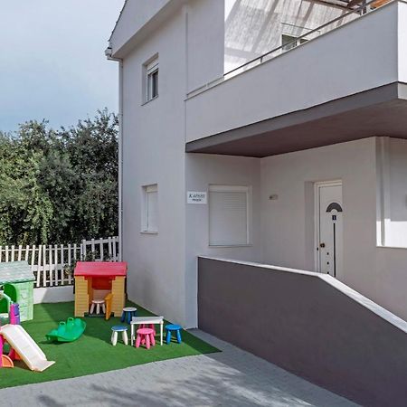 Kapahi Magic Hotel Apartments Potos Exterior photo